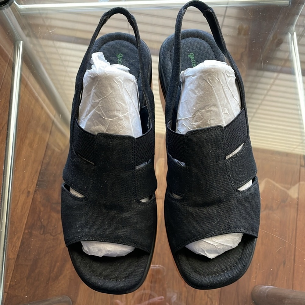 Ladies Grasshopper Black Dressy Sandal Shoe Size 7 1/2 M